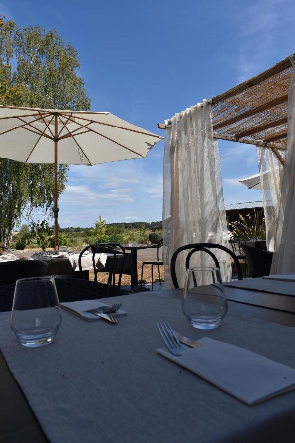 Le Cheval Blanc - Lac Du Der - Logis Hotel Giffaumont-Champaubert Εξωτερικό φωτογραφία