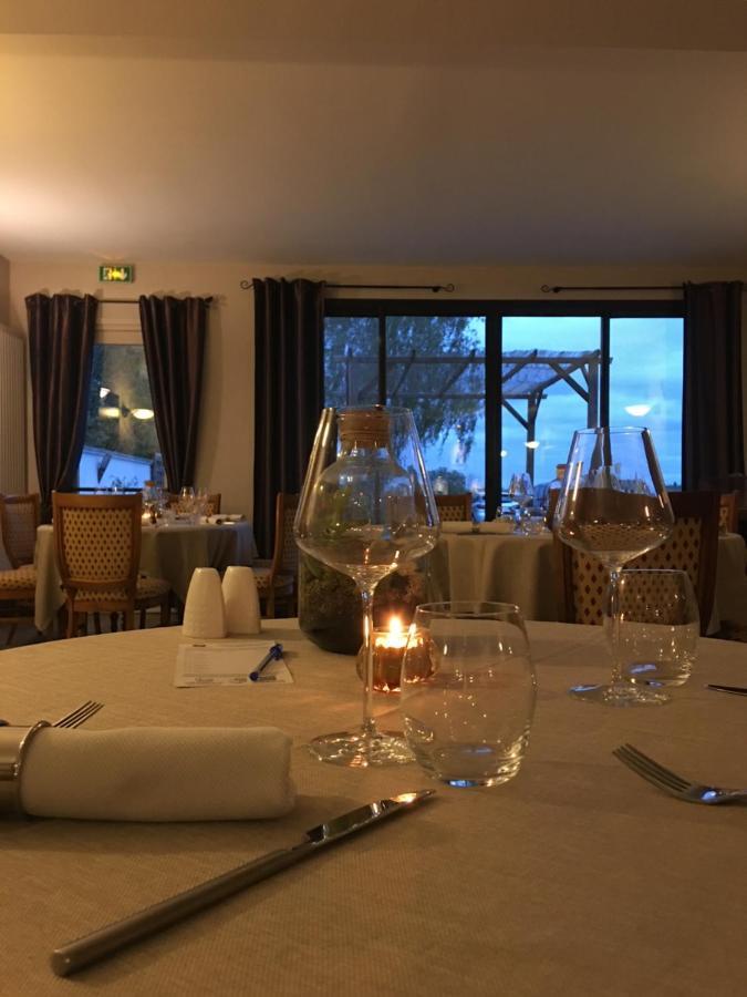 Le Cheval Blanc - Lac Du Der - Logis Hotel Giffaumont-Champaubert Εξωτερικό φωτογραφία